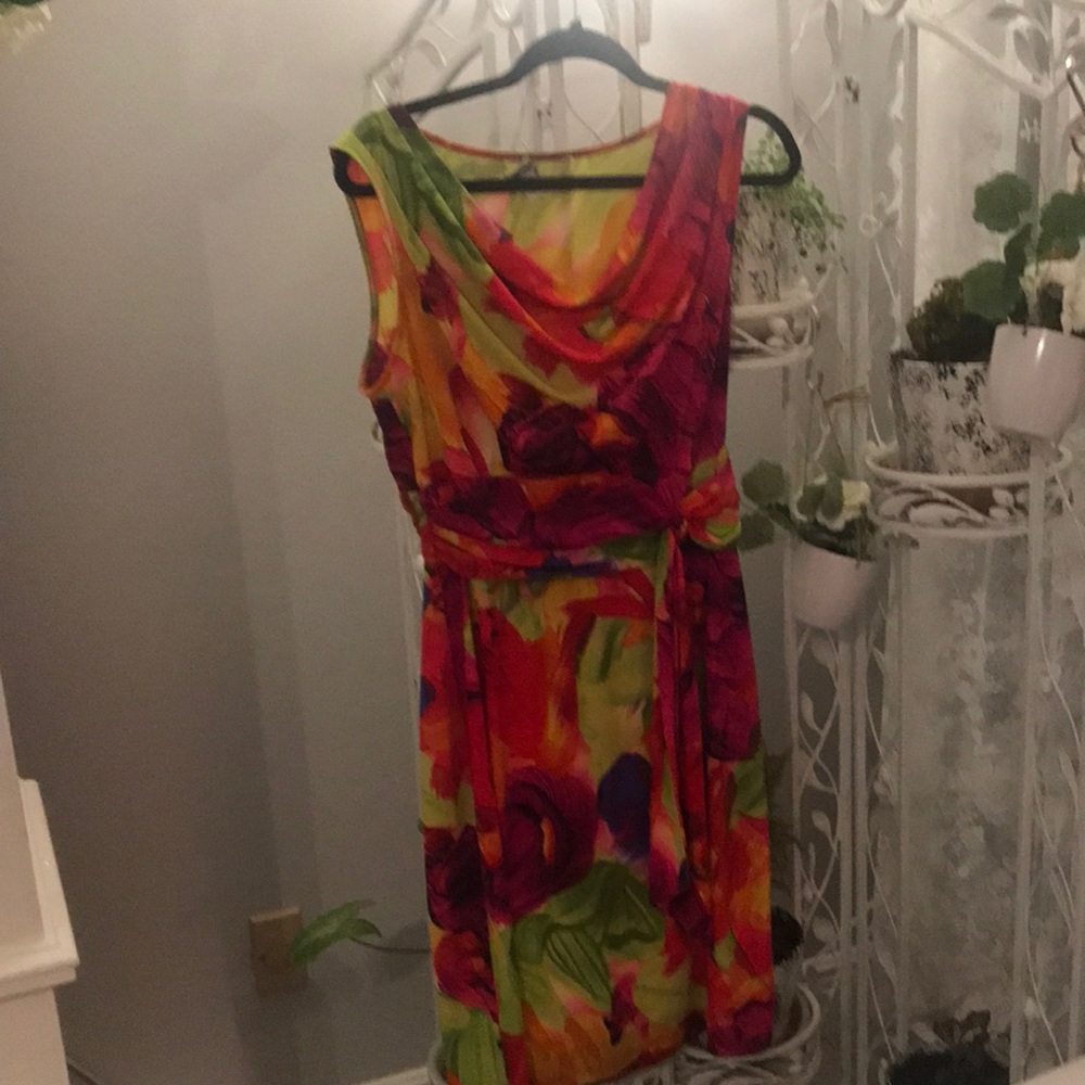 Women’s dress